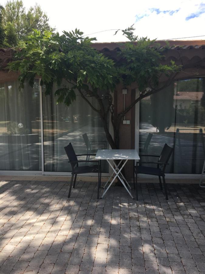 Gite 2 Pieces Au Calme Les Arcs-sur-Argens エクステリア 写真